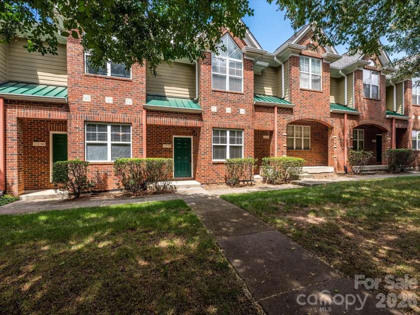 222 Torrence Street, Charlotte, NC 28204.  MLS# CAR4416207, YatesRealty ID 2984. 