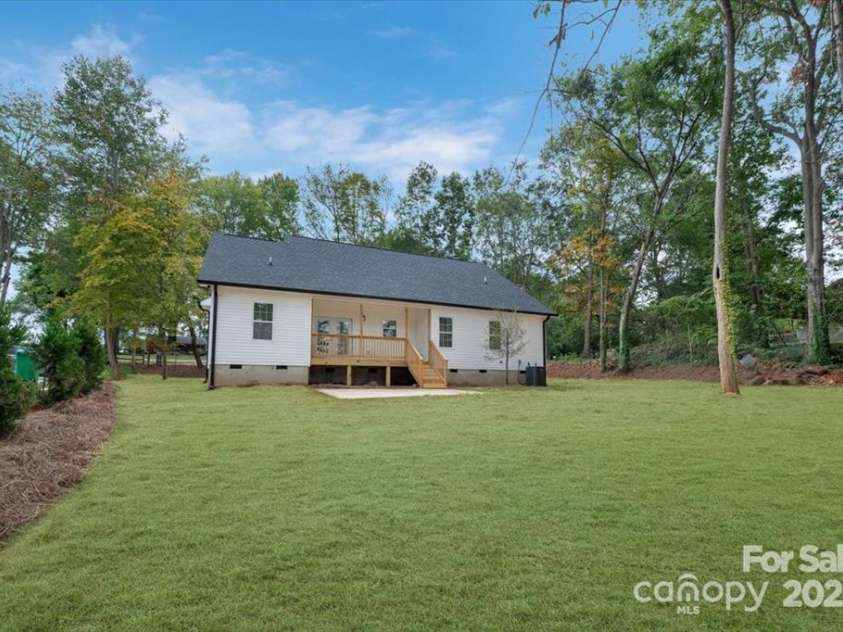 735 Costner School Road, Bessemer City, NC 28016.  MLS# CAR4325921, YatesRealty ID 2984. 