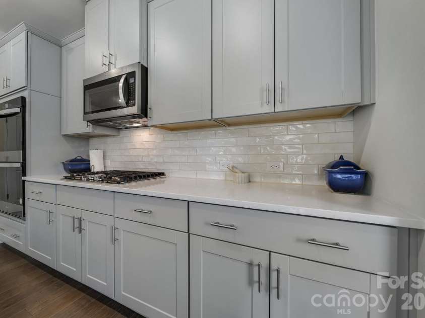 660 Citriadora Street, Fort Mill, SC 29715.  MLS# CAR4392923, YatesRealty ID 29840. 