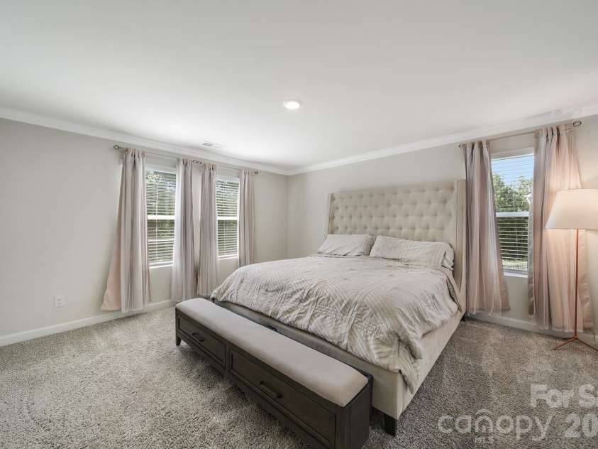 660 Citriadora Street, Fort Mill, SC 29715.  MLS# CAR4392923, YatesRealty ID 29840. 