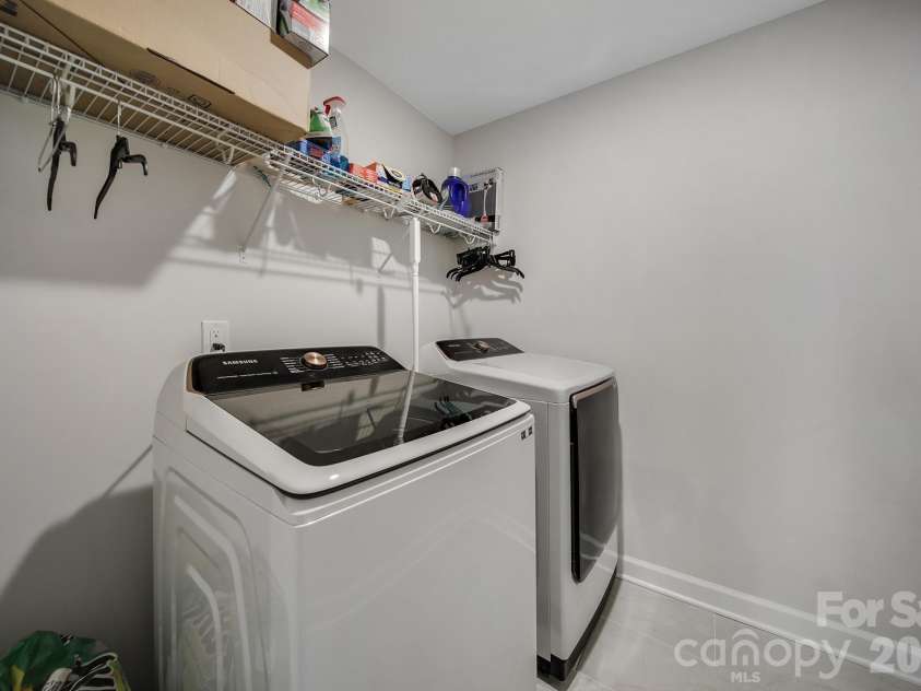 660 Citriadora Street, Fort Mill, SC 29715.  MLS# CAR4392923, YatesRealty ID 29840. 