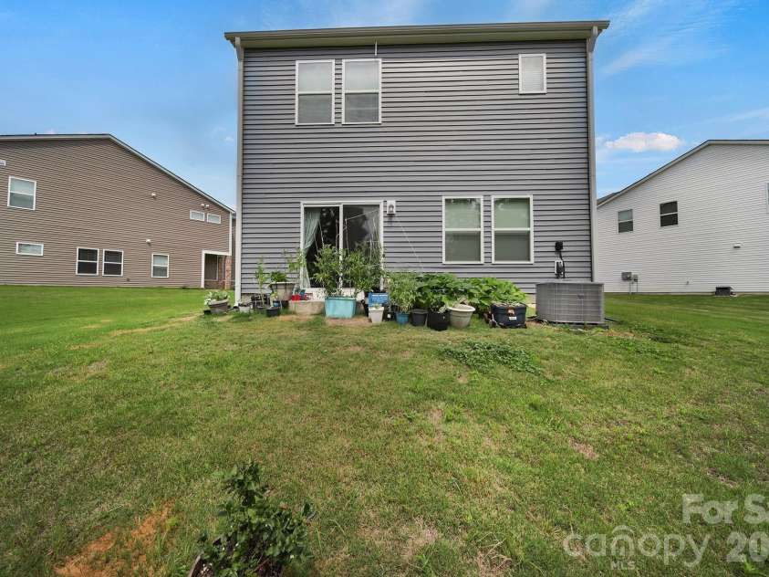 660 Citriadora Street, Fort Mill, SC 29715.  MLS# CAR4392923, YatesRealty ID 29840. 