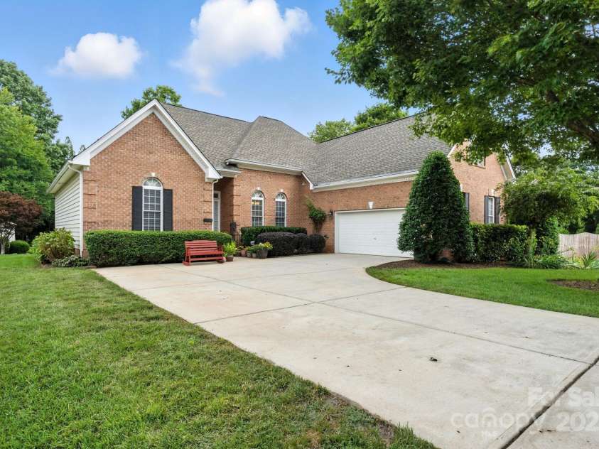 7788 Windy Pine Circle, Denver, NC 28037.  MLS# CAR4282285, YatesRealty ID 29841. 