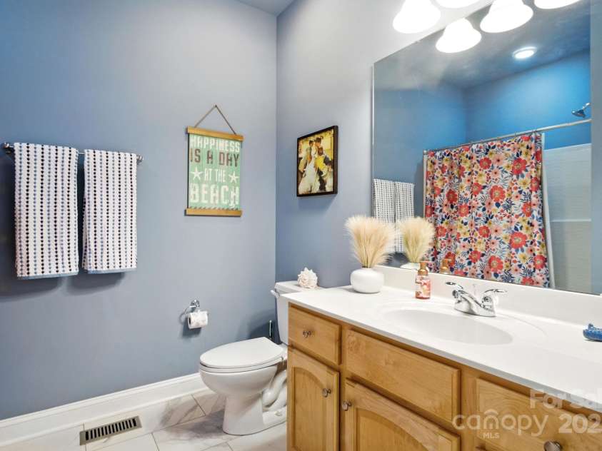 7788 Windy Pine Circle, Denver, NC 28037.  MLS# CAR4282285, YatesRealty ID 29841. 