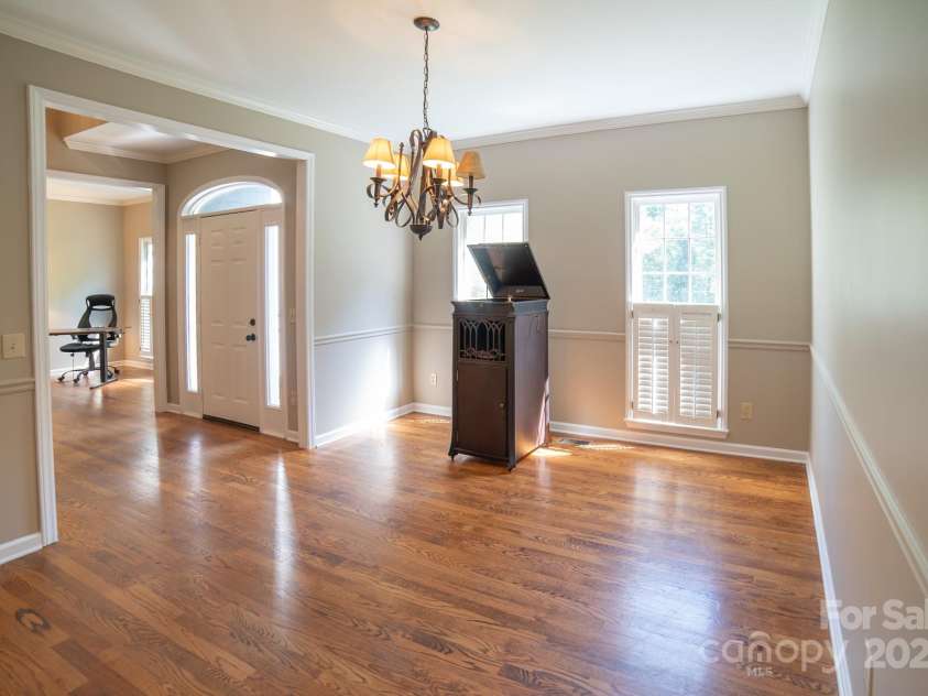 310 La Foret Drive, Morganton, NC 28655.  MLS# CAR4282955, YatesRealty ID 29842. 