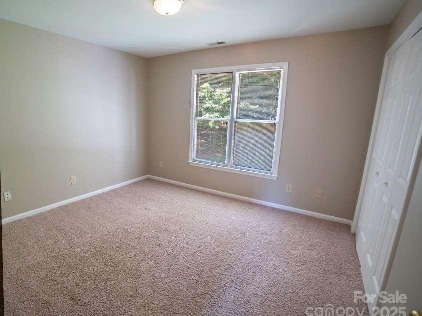 310 La Foret Drive, Morganton, NC 28655.  MLS# CAR4282955, YatesRealty ID 29842. BR 3