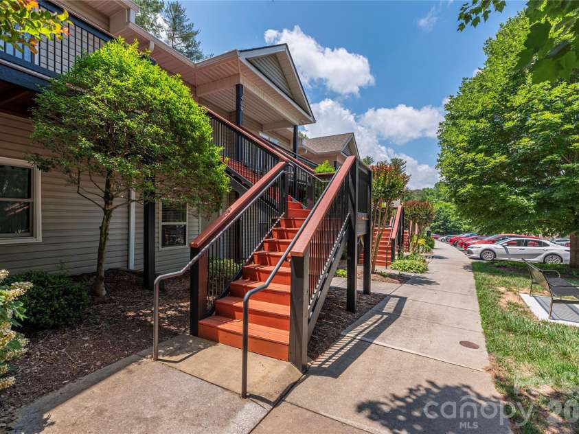 409 Carlyle Way, Asheville, NC 28803.  MLS# CAR4392265, YatesRealty ID 29842. New steps and decking
