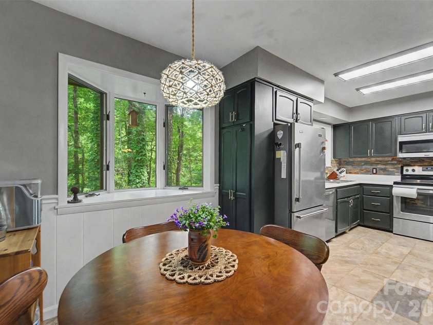 171 High Splendor Road, Robbinsville, NC 28771.  MLS# CAR4391175, YatesRealty ID 29843. 