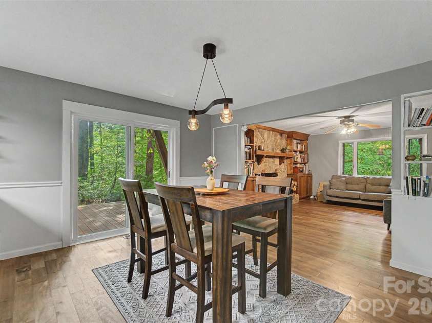 171 High Splendor Road, Robbinsville, NC 28771.  MLS# CAR4391175, YatesRealty ID 29843. 