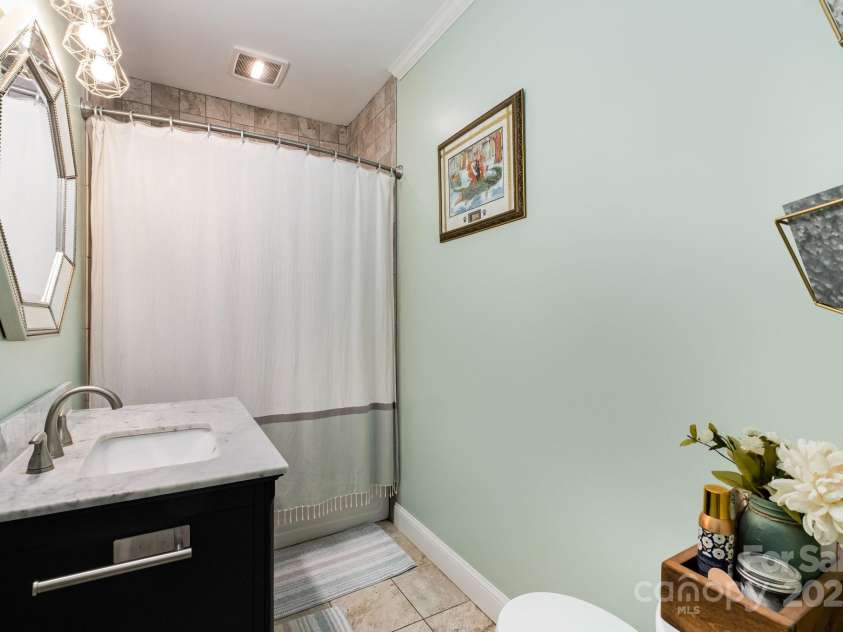 530 Wilmot Trail, Gastonia, NC 28056.  MLS# CAR4287484, YatesRealty ID 29843. 
