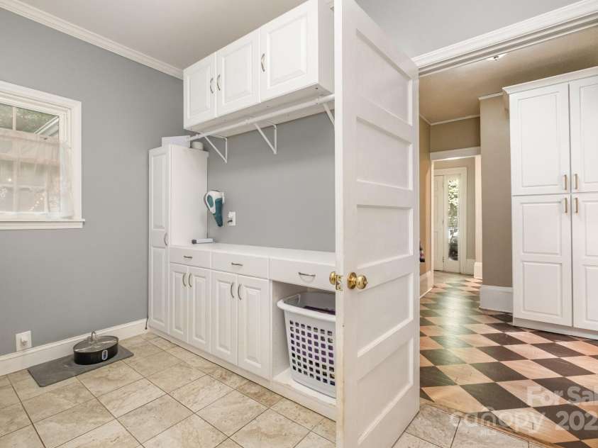 530 Wilmot Trail, Gastonia, NC 28056.  MLS# CAR4287484, YatesRealty ID 29843. 