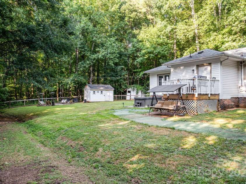530 Wilmot Trail, Gastonia, NC 28056.  MLS# CAR4287484, YatesRealty ID 29843. 