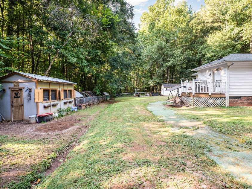 530 Wilmot Trail, Gastonia, NC 28056.  MLS# CAR4287484, YatesRealty ID 29843. 