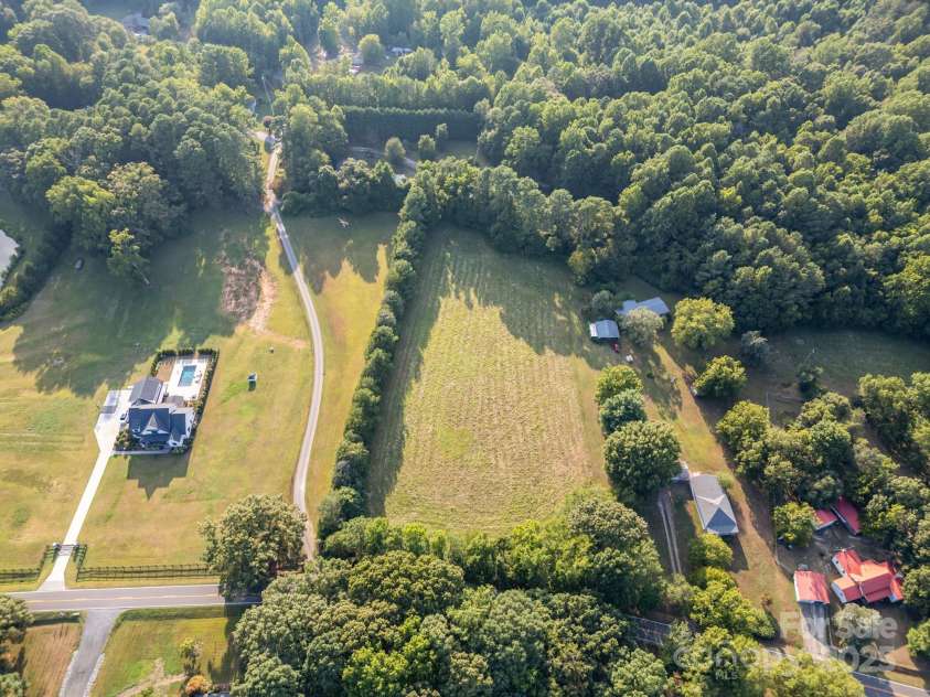 530 Wilmot Trail, Gastonia, NC 28056.  MLS# CAR4287484, YatesRealty ID 29843. 
