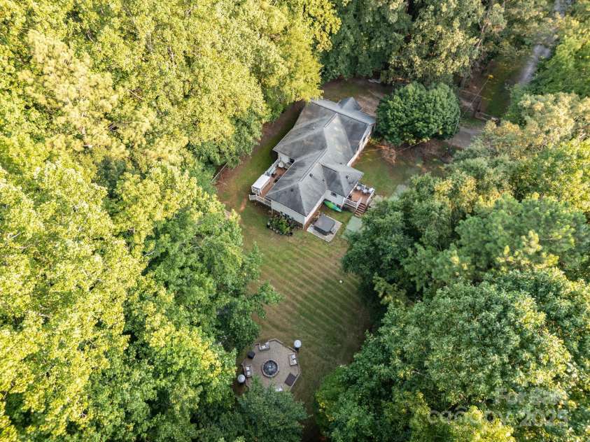 530 Wilmot Trail, Gastonia, NC 28056.  MLS# CAR4287484, YatesRealty ID 29843. 