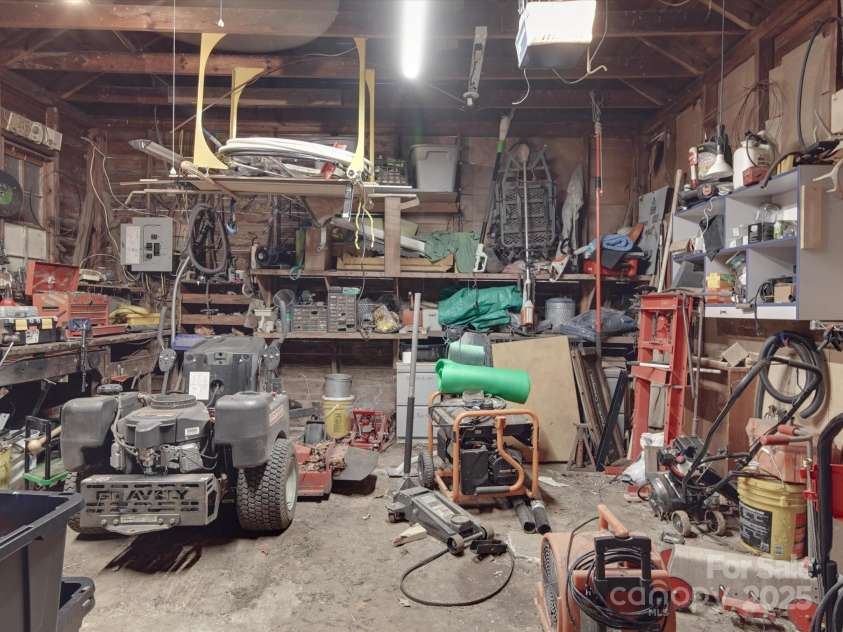 1231 Cherry Hill Road, Mocksville, NC 27028.  MLS# CAR4285939, YatesRealty ID 29845. 