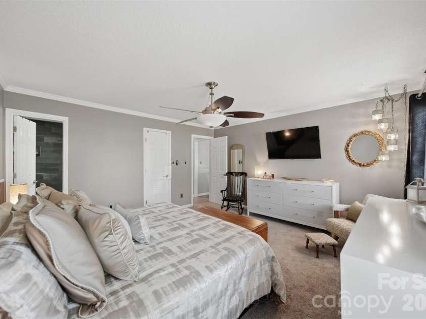 2104 Sheffield Court, Conover, NC 28613.  MLS# CAR4388317, YatesRealty ID 29845. 