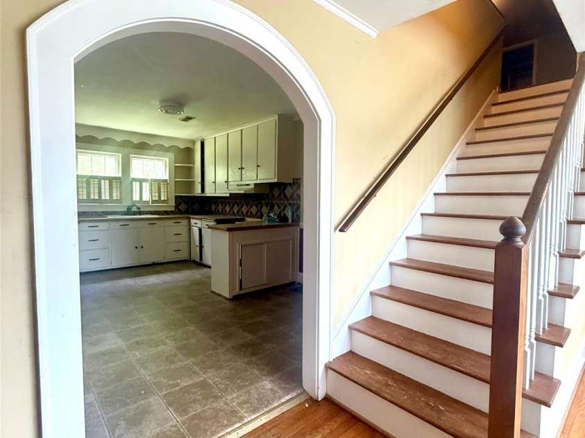 303 Cavin Avenue, Mount Holly, NC 28120.  MLS# CAR4392720, YatesRealty ID 29846. Upstairs