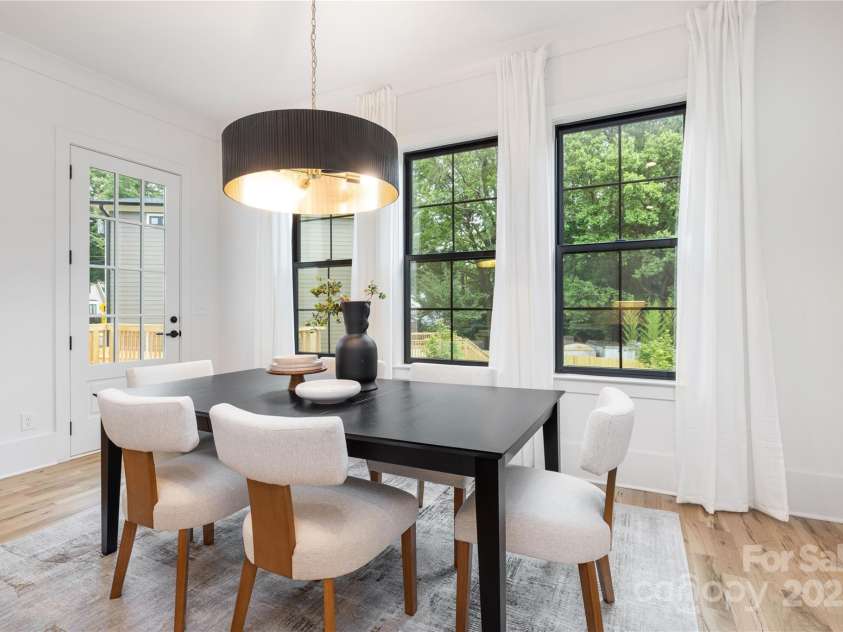 3903 Plainview Road, Charlotte, NC 28208.  MLS# CAR4267754, YatesRealty ID 29846. 