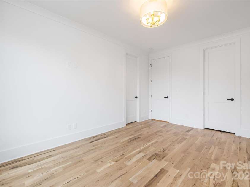 3903 Plainview Road, Charlotte, NC 28208.  MLS# CAR4267754, YatesRealty ID 29846. 