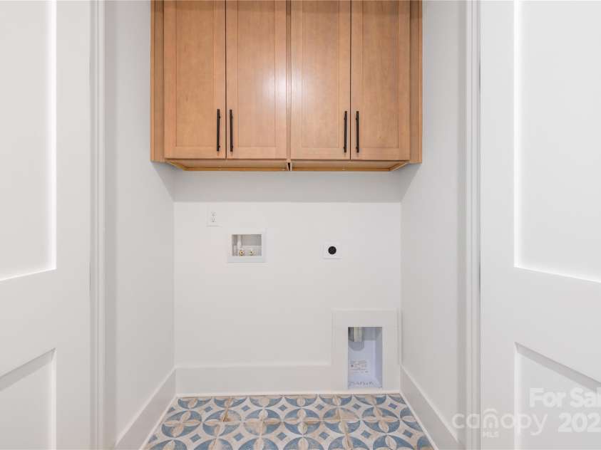3903 Plainview Road, Charlotte, NC 28208.  MLS# CAR4267754, YatesRealty ID 29846. 