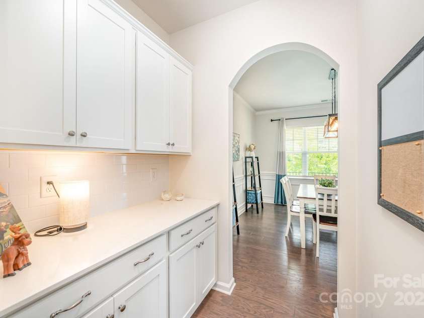 3067 Deep River Way, Waxhaw, NC 28173.  MLS# CAR4280049, YatesRealty ID 29847. Butler Panty