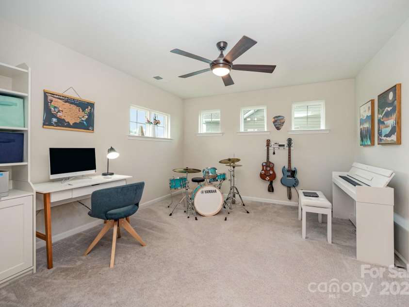 3067 Deep River Way, Waxhaw, NC 28173.  MLS# CAR4280049, YatesRealty ID 29847. Loft Area