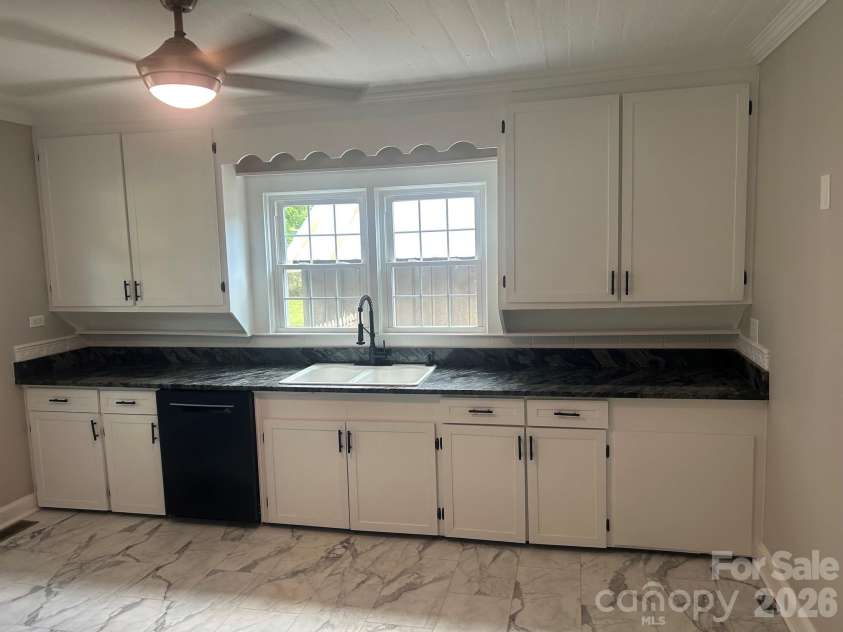 114 Harris Street, China Grove, NC 28023.  MLS# CAR4390519, YatesRealty ID 29848. Kitchen