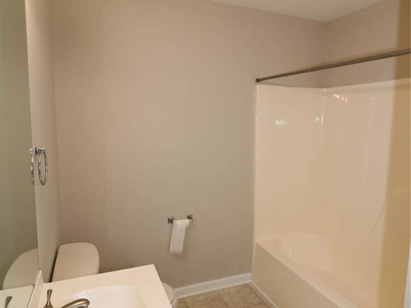 2558 Carya Pond Lane, Charlotte, NC 28212.  MLS# CAR4281647, YatesRealty ID 29848. 