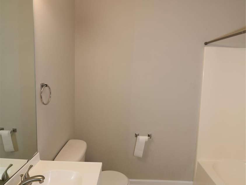 2558 Carya Pond Lane, Charlotte, NC 28212.  MLS# CAR4281647, YatesRealty ID 29848. 