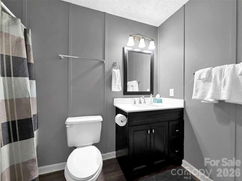 330 Sleepy Hollow Drive, Waynesville, NC 28785.  MLS# CAR4390850, YatesRealty ID 29849. 