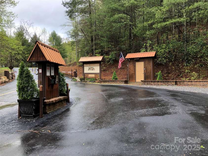 1158 Staghorn Road, Purlear, NC 28665.  MLS# CAR4210879, YatesRealty ID 2985. Buck Mtn is the only gated ATV community in Wilkes County