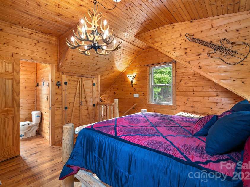 1158 Staghorn Road, Purlear, NC 28665.  MLS# CAR4210879, YatesRealty ID 2985. Loft Bedroom Suite