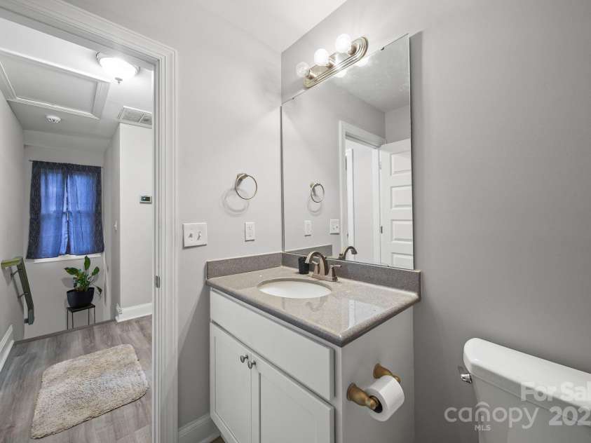 511 Carolina Avenue, Spencer, NC 28159.  MLS# CAR4304467, YatesRealty ID 2985. 