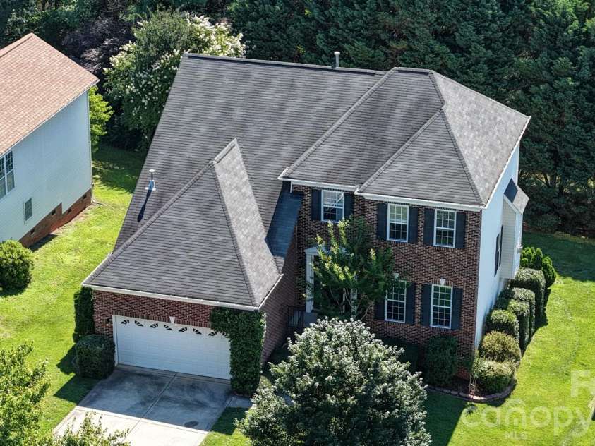 141 Riverfront Parkway, Mount Holly, NC 28120.  MLS# CAR4390841, YatesRealty ID 29853. 