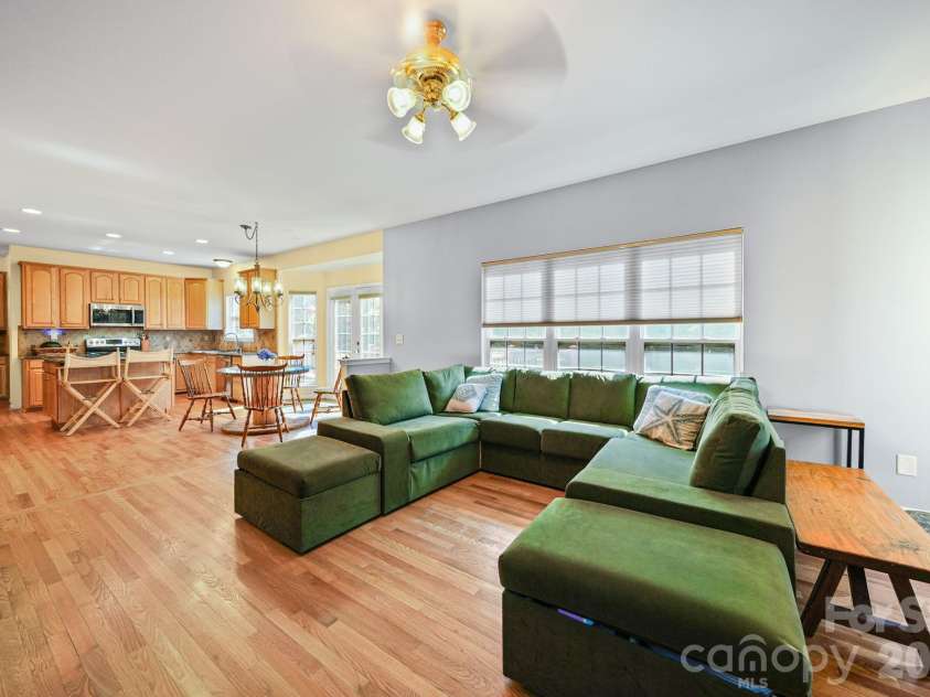 141 Riverfront Parkway, Mount Holly, NC 28120.  MLS# CAR4390841, YatesRealty ID 29853. 