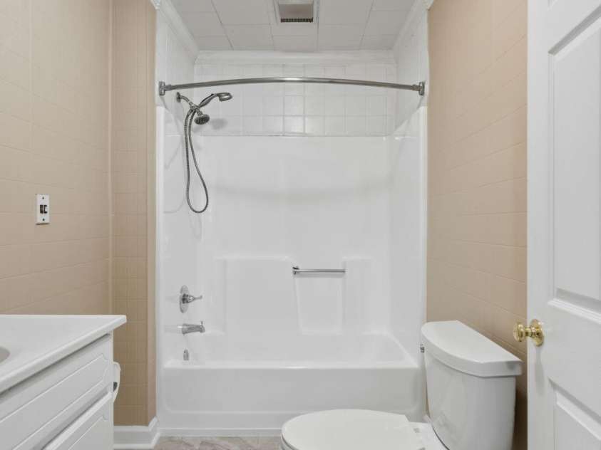 497 Washington Street, Cramerton, NC 28032.  MLS# CAR4391840, YatesRealty ID 29854. 