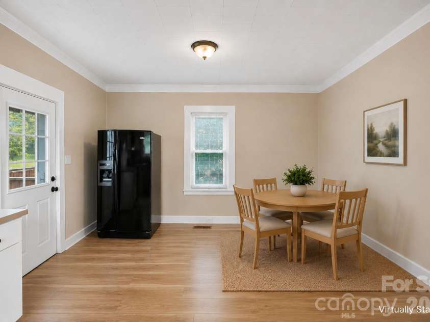 497 Washington Street, Cramerton, NC 28032.  MLS# CAR4391840, YatesRealty ID 29854. Virtually Staged