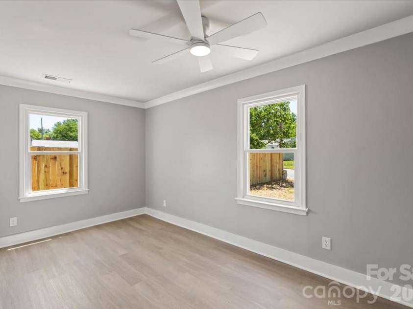 602 Clarinda Street, Rock Hill, SC 29730.  MLS# CAR4383107, YatesRealty ID 29855. Secondary Bedroom