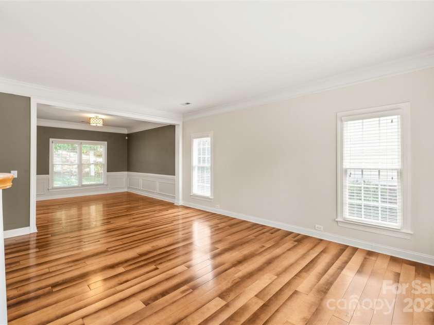 6533 Red Maple Drive, Charlotte, NC 28277.  MLS# CAR4287708, YatesRealty ID 29855. 