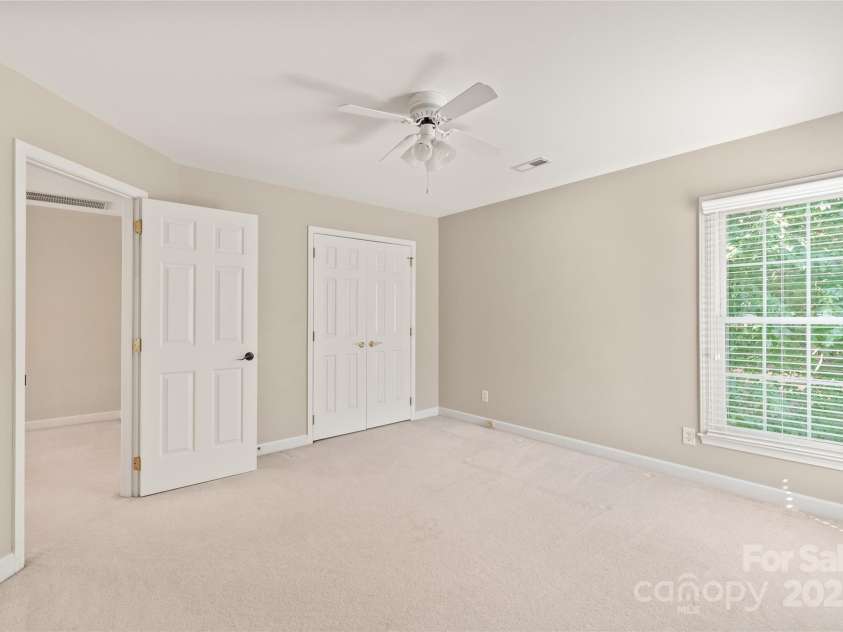 6533 Red Maple Drive, Charlotte, NC 28277.  MLS# CAR4287708, YatesRealty ID 29855. 
