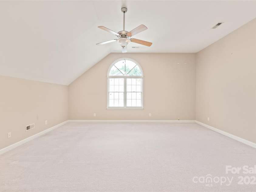 6533 Red Maple Drive, Charlotte, NC 28277.  MLS# CAR4287708, YatesRealty ID 29855. 