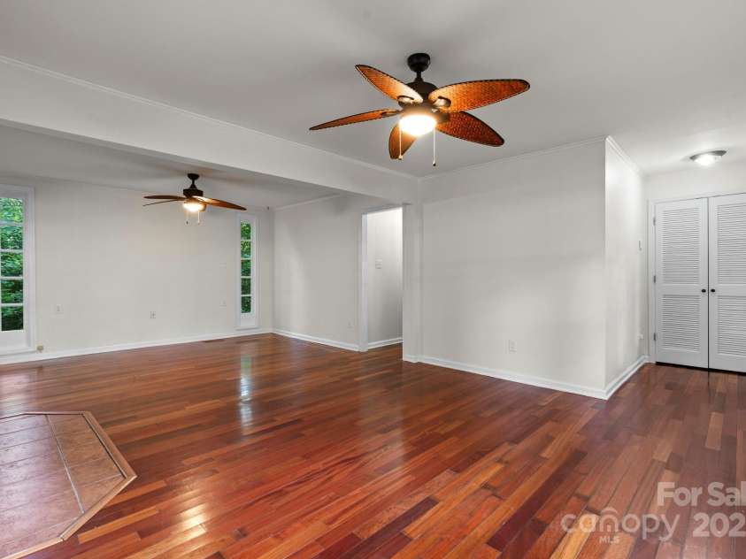 3498 Kanupp Drive, Newton, NC 28658.  MLS# CAR4283687, YatesRealty ID 29856. 