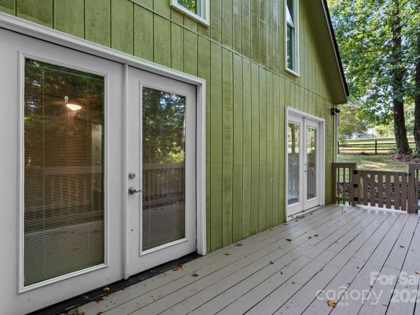 3498 Kanupp Drive, Newton, NC 28658.  MLS# CAR4283687, YatesRealty ID 29856. 