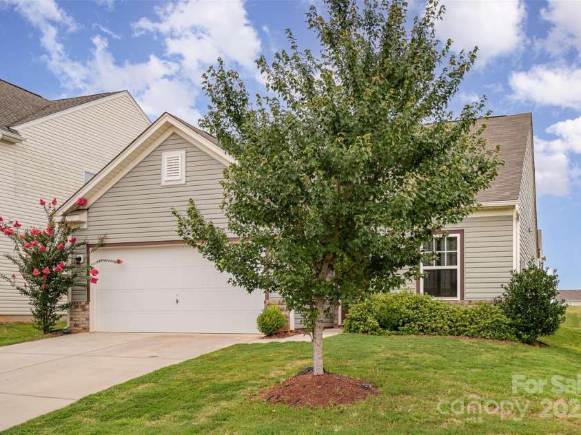 145 Hidden Lakes Road, Statesville, NC 28677.  MLS# CAR4282697, YatesRealty ID 29857. 