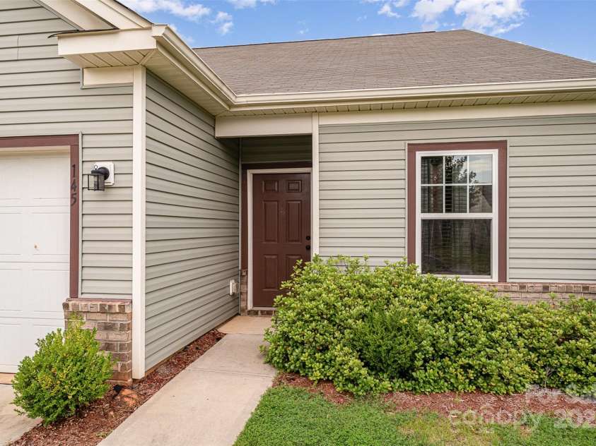 145 Hidden Lakes Road, Statesville, NC 28677.  MLS# CAR4282697, YatesRealty ID 29857. 