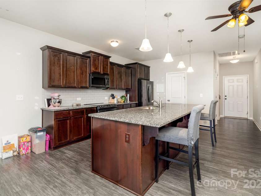 145 Hidden Lakes Road, Statesville, NC 28677.  MLS# CAR4282697, YatesRealty ID 29857. 