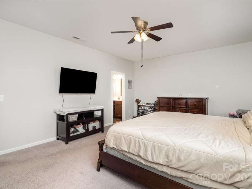 145 Hidden Lakes Road, Statesville, NC 28677.  MLS# CAR4282697, YatesRealty ID 29857. 