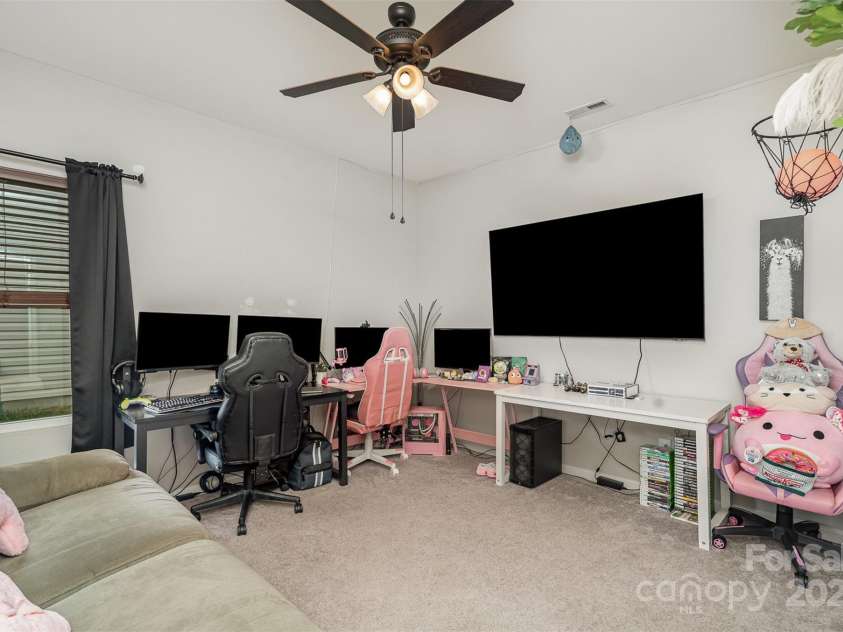 145 Hidden Lakes Road, Statesville, NC 28677.  MLS# CAR4282697, YatesRealty ID 29857. 