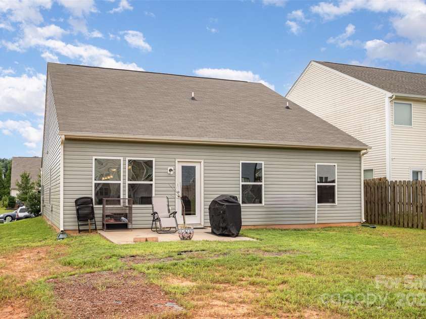145 Hidden Lakes Road, Statesville, NC 28677.  MLS# CAR4282697, YatesRealty ID 29857. 
